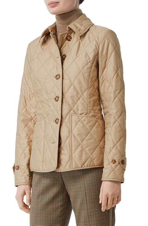 burberry fernleigh quilted logo jacket|Burberry thermoregulated diamond quilted jacket.